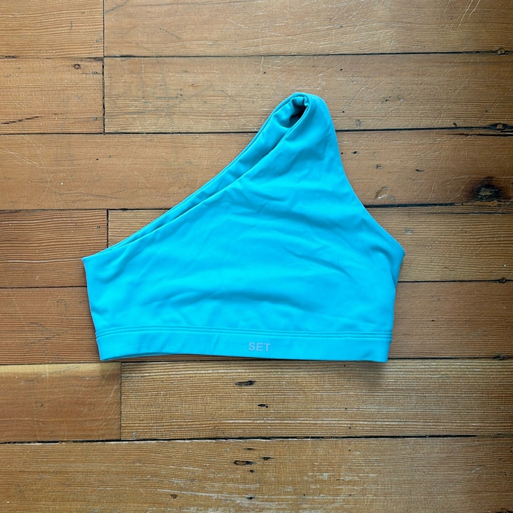 Set active one shoulder bra